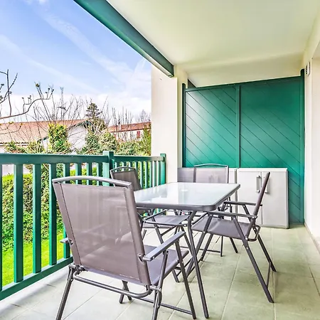 아파트 Domaine Hamaika By Interhome